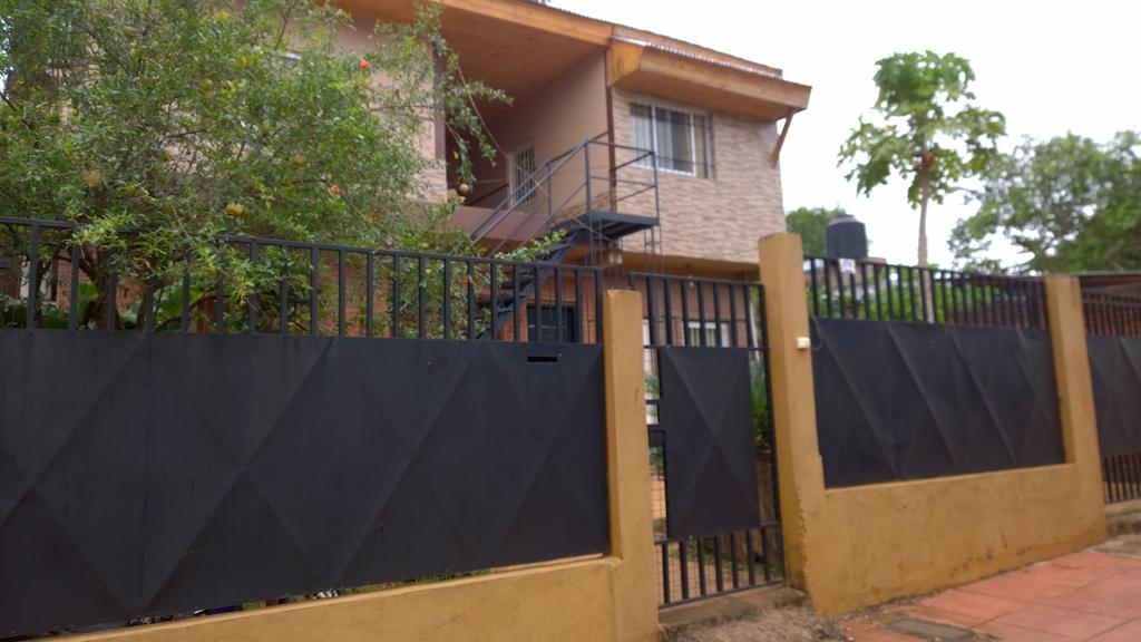 Yate I Villa Puerto Iguazú Kültér fotó